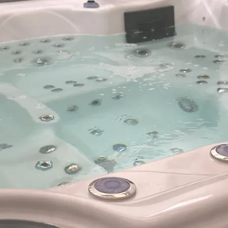 Naturiste La Palmeraie Jacuzzi Privatif *
